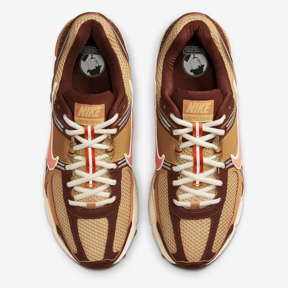 Nike Zoom Vomero 5
Wheat Grass and Cacao Wow - Picture 2 of 11